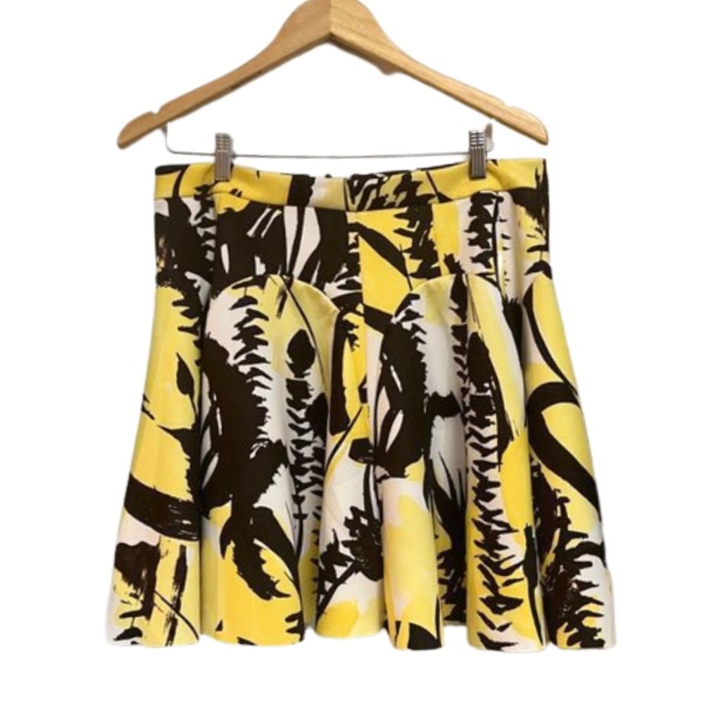 2 for $22 INC INTERNATIONAL CONCEPTS FLARED  LARGE FORAL PRINT MINI SIZE 10